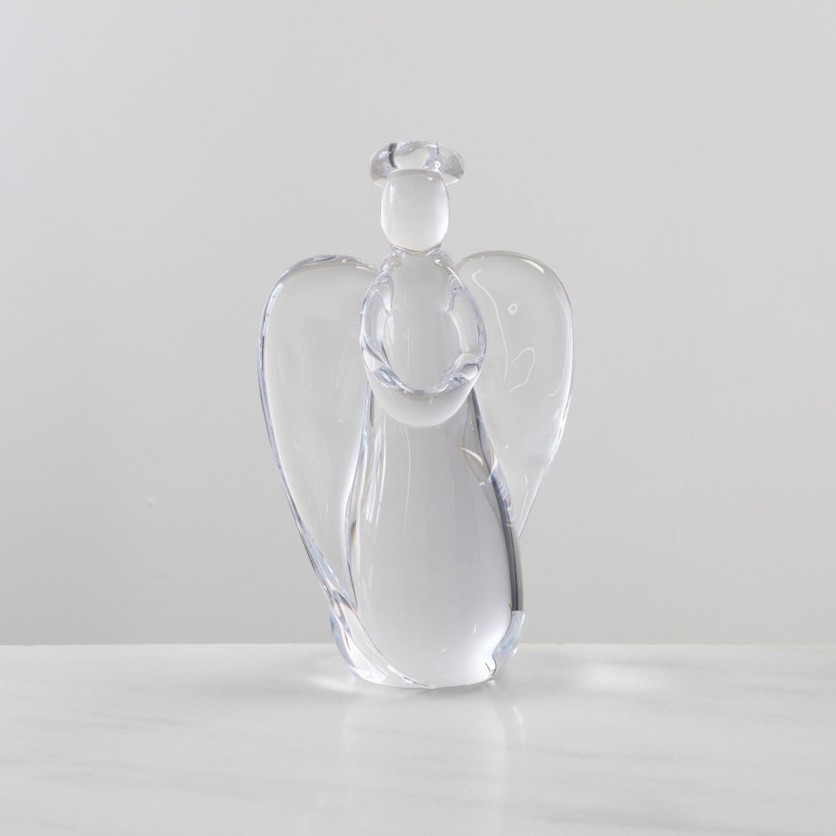 Angelo con un tocco di novità, 9