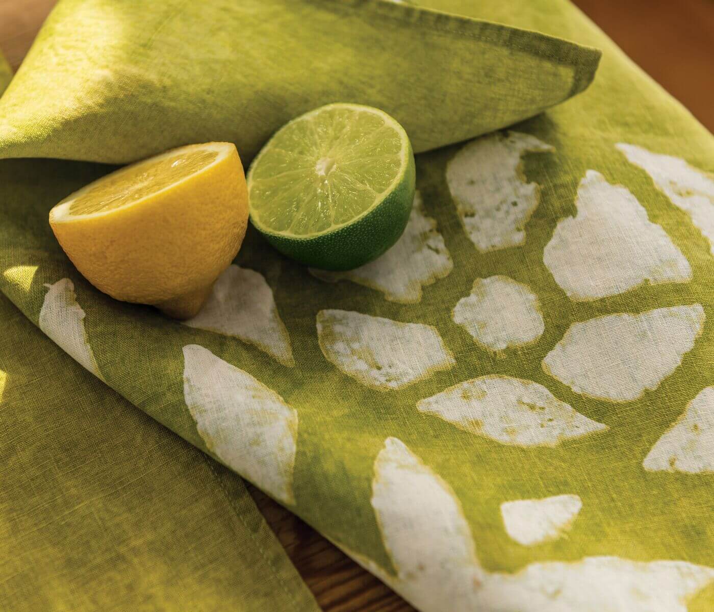 Runner in lino floreale verde - 67 pollici