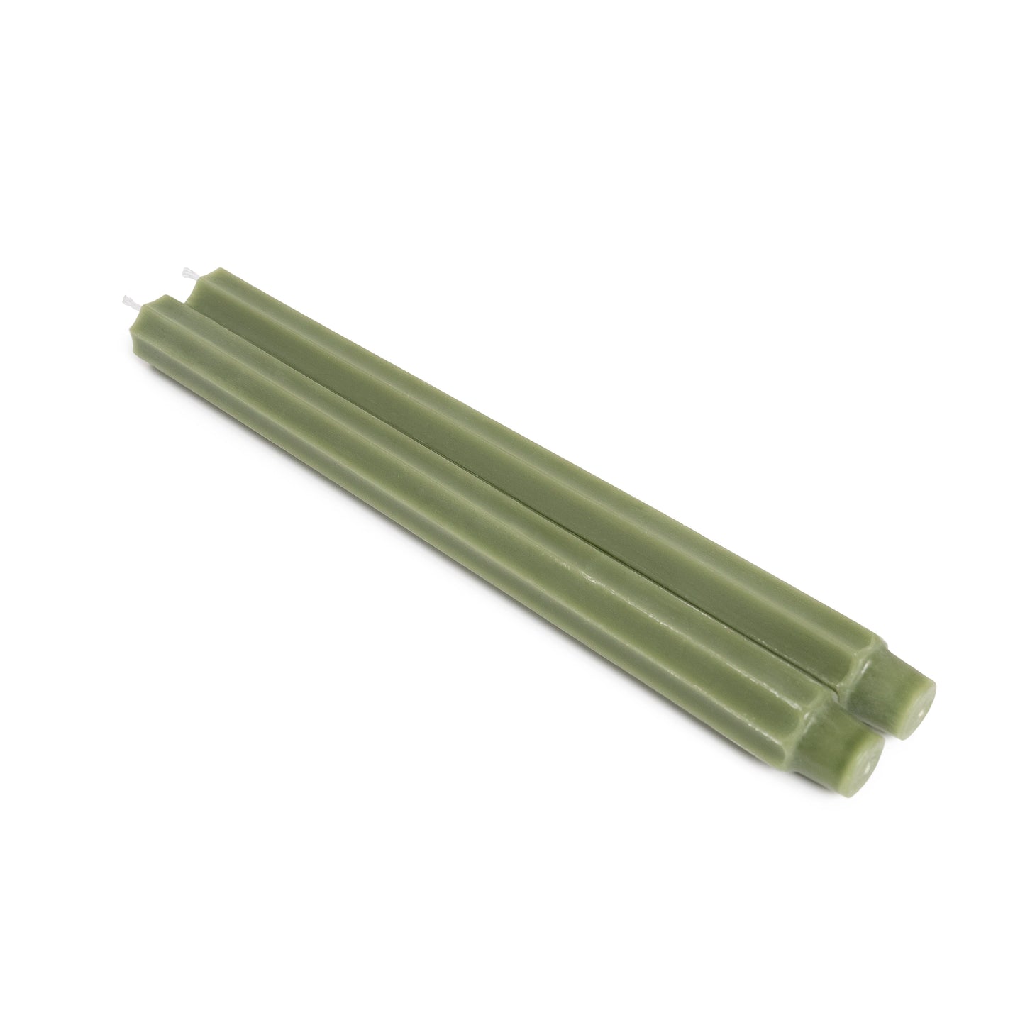 Set di candele coniche da chiesa scanalate in salvia - 12 pollici