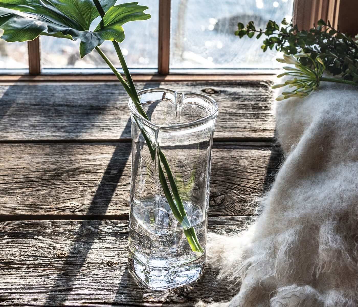 Vaso a cuore di Highgate - M