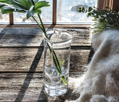 Vaso a cuore di Highgate - M