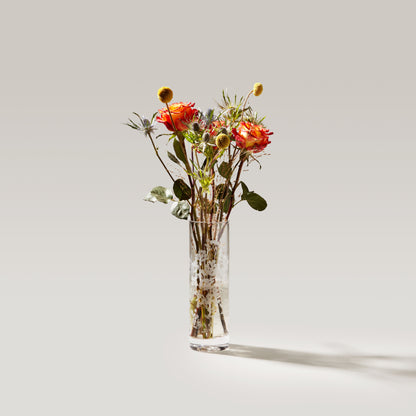 Vaso di bacche inciso