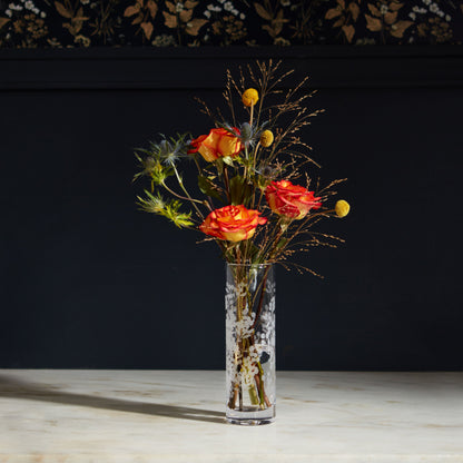 Vaso di bacche inciso